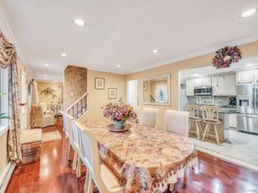 32 Albert Street, Hicksville NY 11801