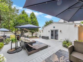 32 Albert Street, Hicksville NY 11801