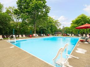12 Brooke Hollow Court, Ossining NY 10562