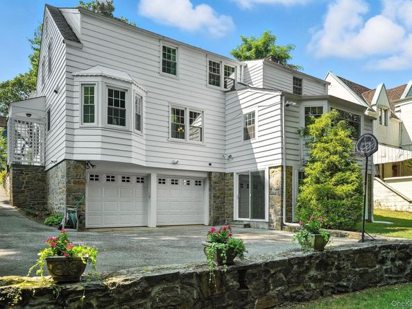 14 Ridgecrest East, Scarsdale NY 10583