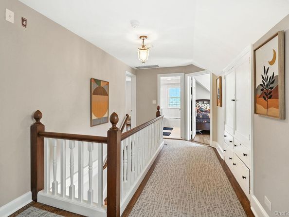 14 Ridgecrest East, Scarsdale NY 10583