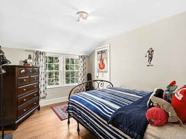 14 Ridgecrest East, Scarsdale NY 10583