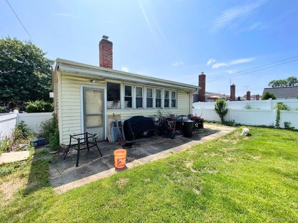 12810 236th Street, Laurelton NY 11422