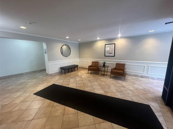 709 Warburton Avenue 7H, Yonkers NY 10701