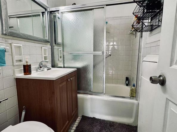 142-05 Roosevelt Avenue 310, Flushing NY 11354
