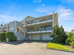 3111 Bluffs Drive S, Baiting Hollow NY 11933