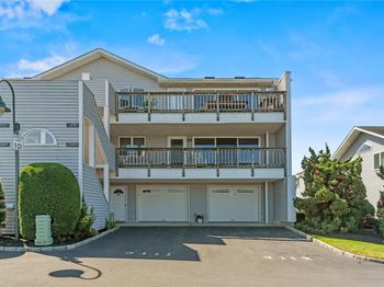 3111 Bluffs Drive S