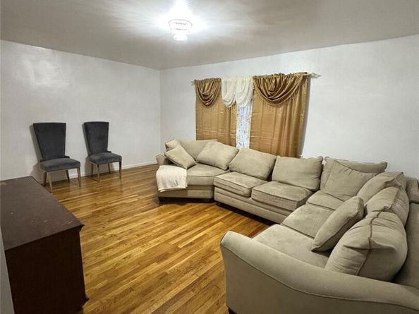 269 Balcom Avenue, Bronx NY 10465