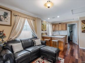 289 Park Avenue, Roosevelt NY 11575