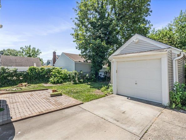 289 Park Avenue, Roosevelt NY 11575