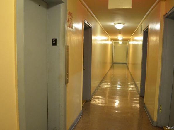 9910 60th Avenue 5F, Corona NY 11368