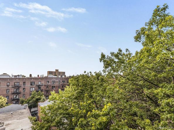 1425 Thieriot Avenue 6C, Bronx NY 10460