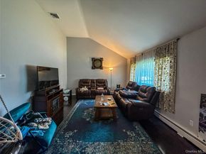 63 Waterbury Parkway, Cortlandt Manor NY 10567