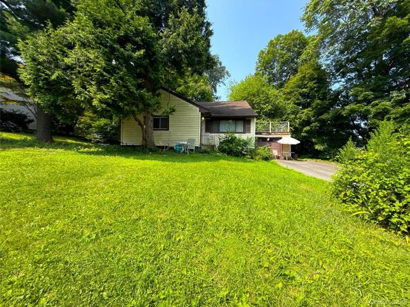 63 Waterbury Parkway, Cortlandt Manor NY 10567