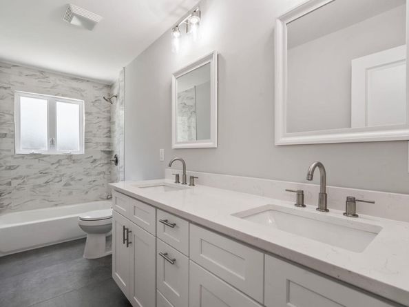 15 Byfield Place, Melville NY 11747