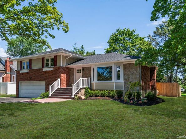 15 Byfield Place, Melville NY 11747