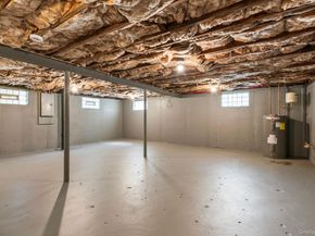 15 Byfield Place, Melville NY 11747
