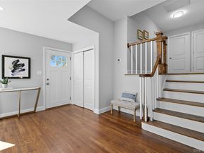 15 Byfield Place, Melville NY 11747