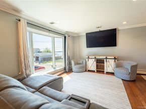 110 Stirling Avenue, Freeport NY 11520