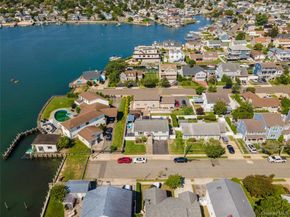 110 Stirling Avenue, Freeport NY 11520