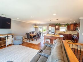 110 Stirling Avenue, Freeport NY 11520