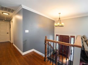 110 Stirling Avenue, Freeport NY 11520