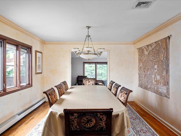 994 S End, Woodmere NY 11598