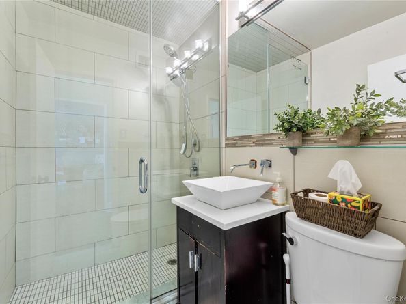 102-30 66th Road 28A, Forest Hills NY 11375