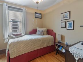 6924 68th Place, Glendale NY 11385