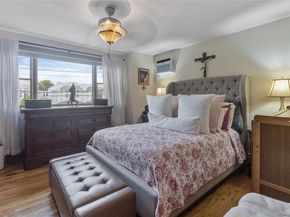 6924 68th Place, Glendale NY 11385