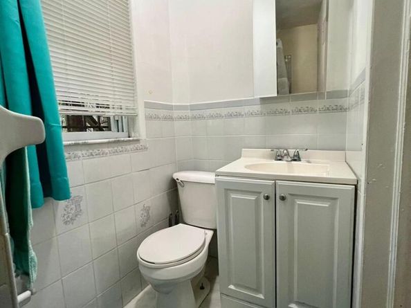 10256 46 Avenue, Corona NY 11368