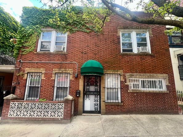 10256 46 Avenue, Corona NY 11368