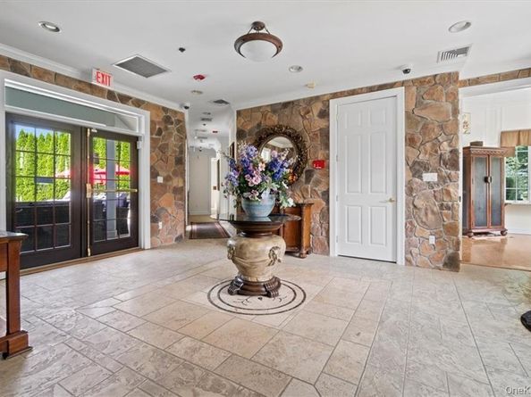 19 Augusta Drive, Cortlandt Manor NY 10567