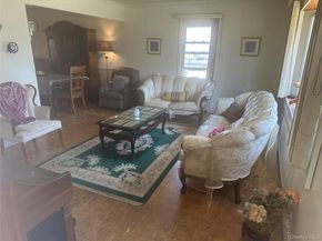 247 Windsor Parkway, Hempstead NY 11550