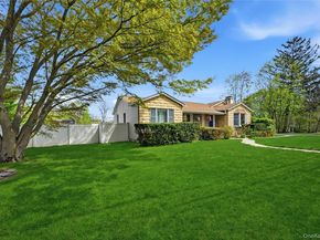 27 Halsey Street, Islandia NY 11749