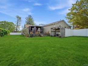 27 Halsey Street, Islandia NY 11749