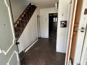 31 East Avenue, Freeport NY 11520