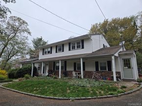 161 Lower Sheep Pasture Road, East Setauket NY 11733
