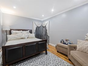 13 Noon Place, Freeport NY 11520