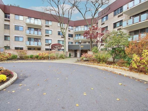 30 Greenridge Avenue 4E, White Plains NY 10605