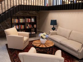 30 Greenridge Avenue 4E, White Plains NY 10605