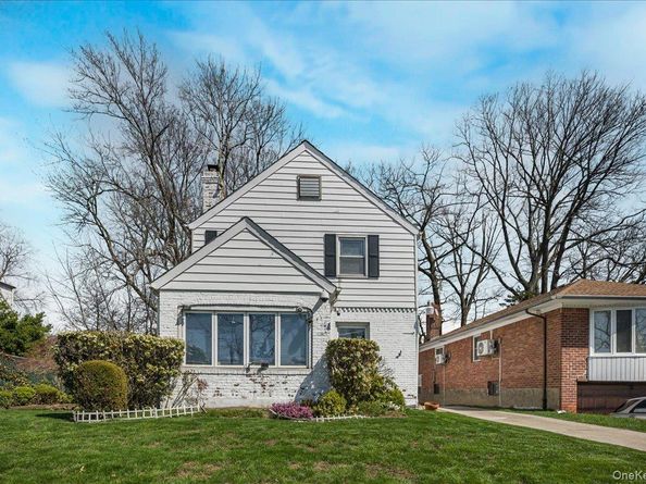 8145 Utopia Parkway, Jamaica Estates NY 11432