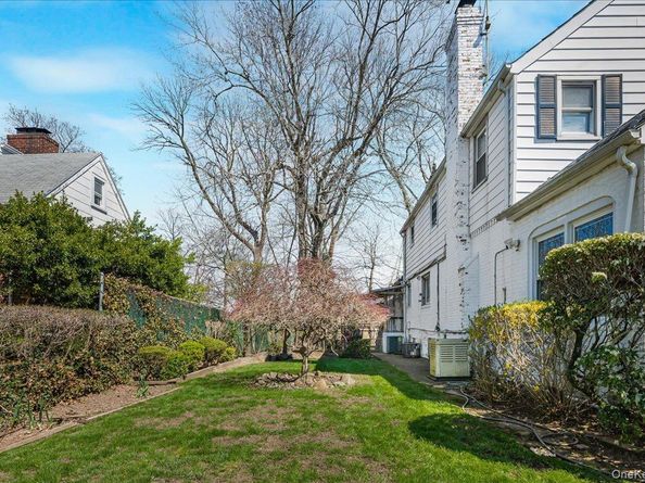 8145 Utopia Parkway, Jamaica Estates NY 11432