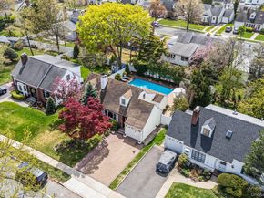 638 Lakeview Avenue, Rockville Centre NY 11570