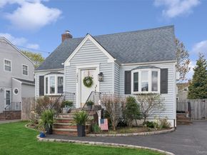 2452 Woodland Avenue, Wantagh NY 11793