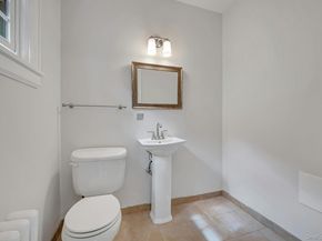 83 Parkway W, Mount Vernon NY 10552