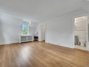 83 Parkway W, Mount Vernon NY 10552