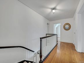 83 Parkway W, Mount Vernon NY 10552