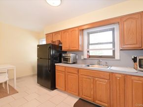 2 Oak Place, Massapequa NY 11758
