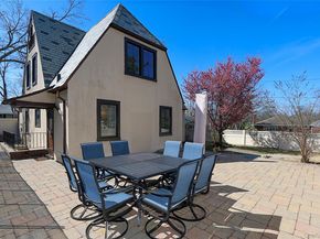 60 Roosevelt Avenue, Glen Head NY 11545